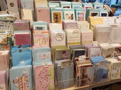 -猫的天空之城概念书店(杭州南宋御街店)