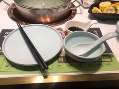 -洪氏嗨捞·猪肚鸡火锅(阳光天地店)