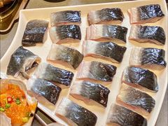 -围炉肉舍•炭烤活鳗•丹东海鲜烤肉(步行街店)