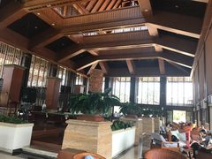 -三亚湾海居铂尔曼度假酒店