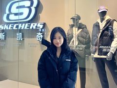 -王府井奥莱临潼小镇(临潼店)