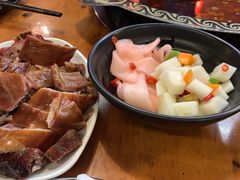 -三道苗苗鱼·美蛙黄辣丁(八里店)