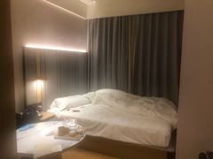 -全季酒店(上海徐家汇宜山路店)