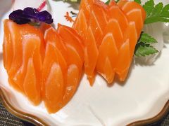 三文鱼刺身-青都里日本料理(高新二路店)