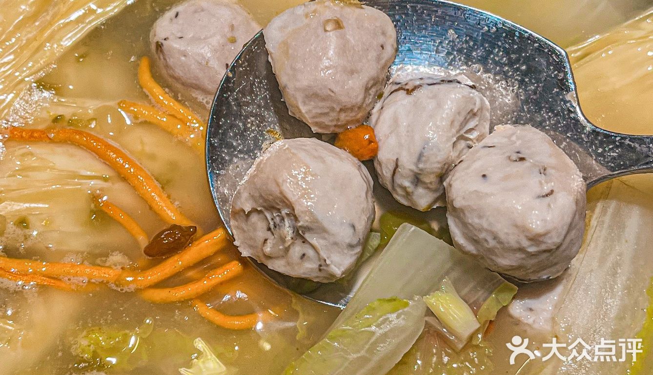 竟然隐藏着一家这么好吃的砂锅菜