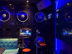 -UK派对KTV(日月广场店)