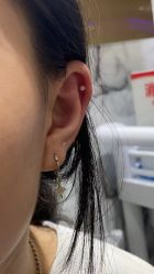 -艺耳美专业穿耳洞打耳洞穿孔