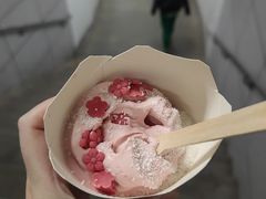 -麦当劳(虹梅路地铁站店)