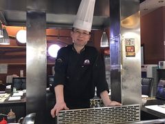 -利昂法式铁板主题餐厅(新奥购物中心店)