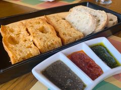 餐前面包蒜黄油-安妮意大利餐厅(国贸店)