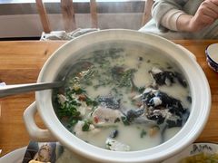 -美顺香食府鱼头老店(雪野湖店)