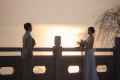 -Mu慕婚纱摄影·超级工作室