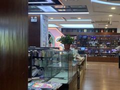 -新华书店(泉城路店)