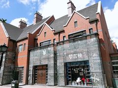 -钟书阁(松江泰晤士小镇店)