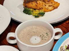 -MARU玛露音乐餐厅(大学路店)