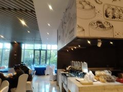 -筠咖啡西餐厅(上海国展宝龙丽筠酒店)