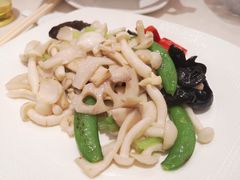 鲜杂菌炒素珍-太兴餐厅(东方广场分店)