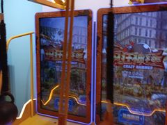 -不可思议减压馆·解压博物馆·摔碗发泄·团建定制