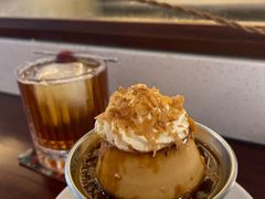 -Café Monson