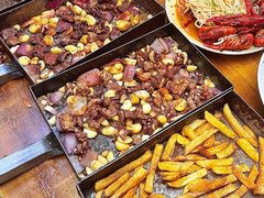 -老东镇啤酒屋海鲜加工·蒸汽海鲜·海鲜烧烤(台东店)