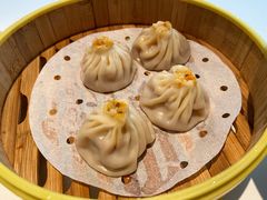 蟹黄小笼包-松鹤楼·非遗·苏帮菜(融科店)