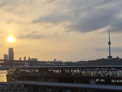 -武汉关码头(轮渡站)