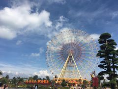 -七彩云南欢乐世界