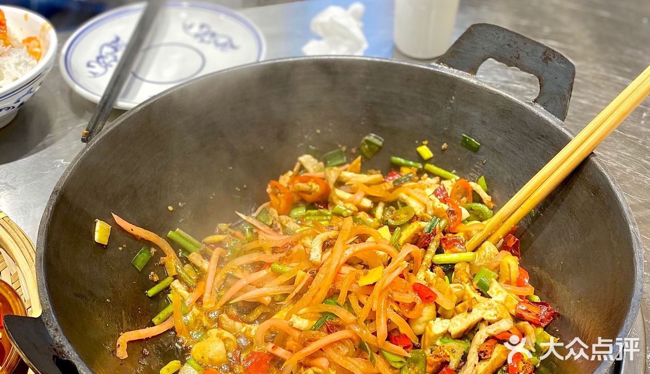 在长沙！不用去湘西就可以吃到的湘西锅锅菜！