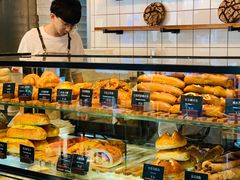 面包甜点陈列柜-81BAKERY(大学路店)
