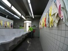 -栖游青年旅舍(华强北地铁站店)