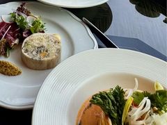 -福楼毕斯罗F Bistronome(国贸商城约会地标景观店)
