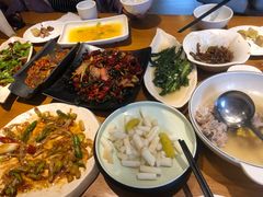 -隔壁老王·家常云南菜(花巷店)