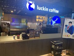 -瑞幸咖啡(东直门枢纽店)