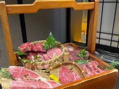 -山川小町·极番烧肉(新地假日广场店)