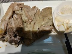 手抓羊肉-贯贯吉·清真餐厅(浙江中路店)