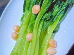 -八府香鸭·啫啫煲(华山路店)