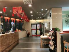 大堂-小六汤包砂煲菜(文景路店)