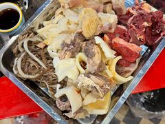 -金鼎雪山牦牛杂火锅(理县总店)