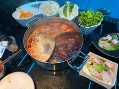 -唯爱KTV聚会餐厅(仙林东城汇店)