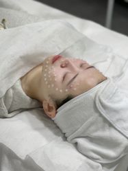 -凡碧诗毛孔清洁收细