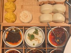-晓长安·新陕菜(曲江店)