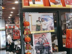 -三妹小龙虾·黄油蟹(华侨城总店)