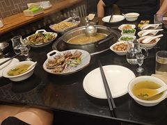 -丫丫汤膳打边炉(宏府408坊店)