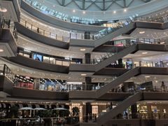 -港汇恒隆广场