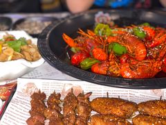 美味多汁的麻辣小龙虾-金陵暴走小龙虾·迷踪蟹(凯德MALL店)