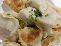 -三好食堂(煎饺·馄饨·肉饼米线·盛世广场店)