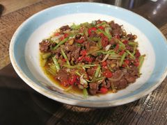 小炒黄牛肉-老山村酒楼(白石洲店)