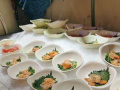 -腾阁自助餐厅(朝林广场店)