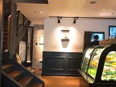 -丽莎沙拉轻食餐厅(国贸店)