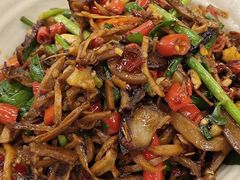 笋干炒腊肉-潇湘阁(三里屯SOHO店)